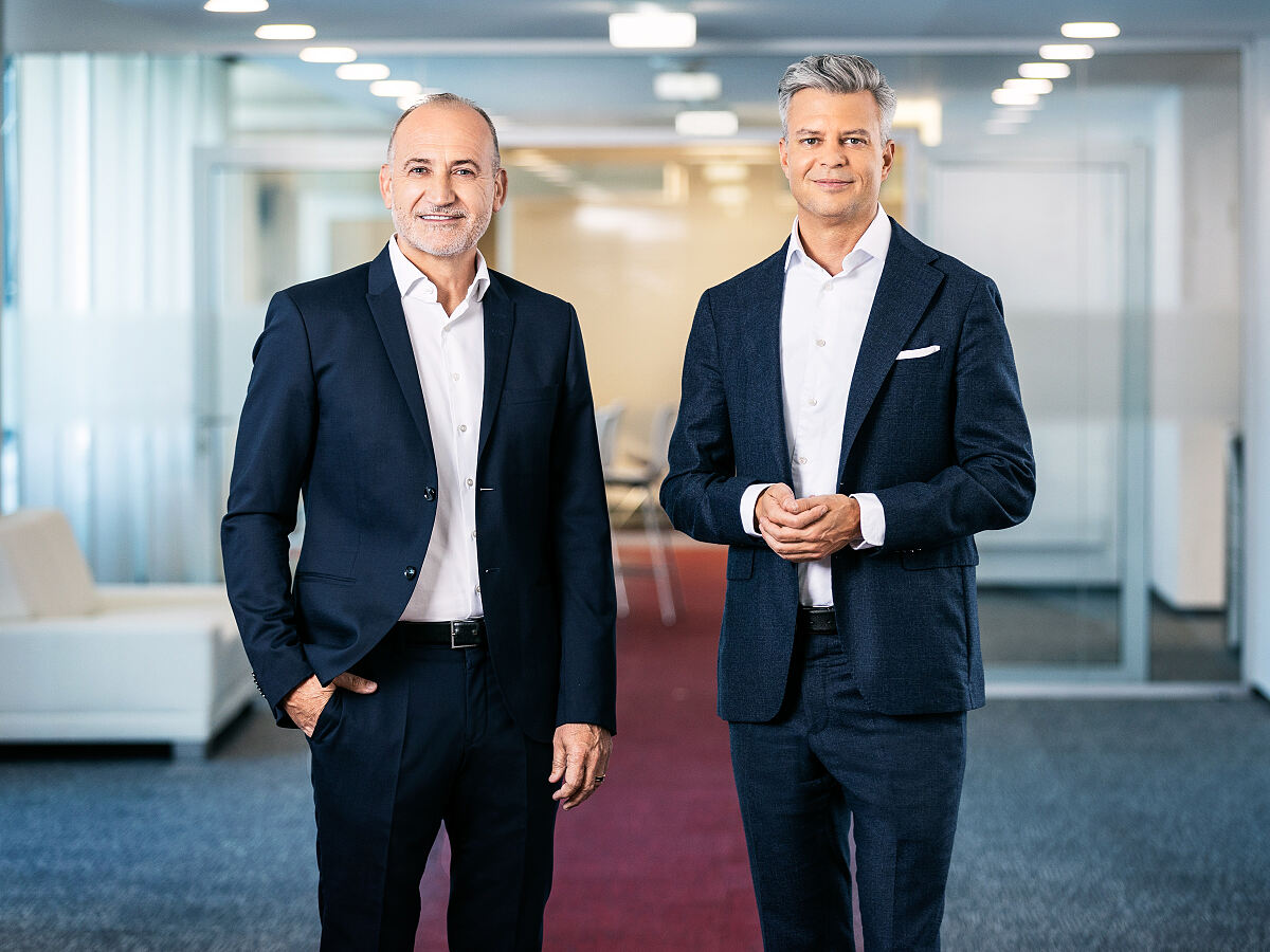 A1 Group CEO Alejandro Plater and A1 Group Deputy CEO Thomas Arnoldner